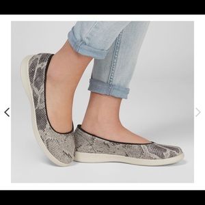 Skechers – On the GO Dreamy - Curious